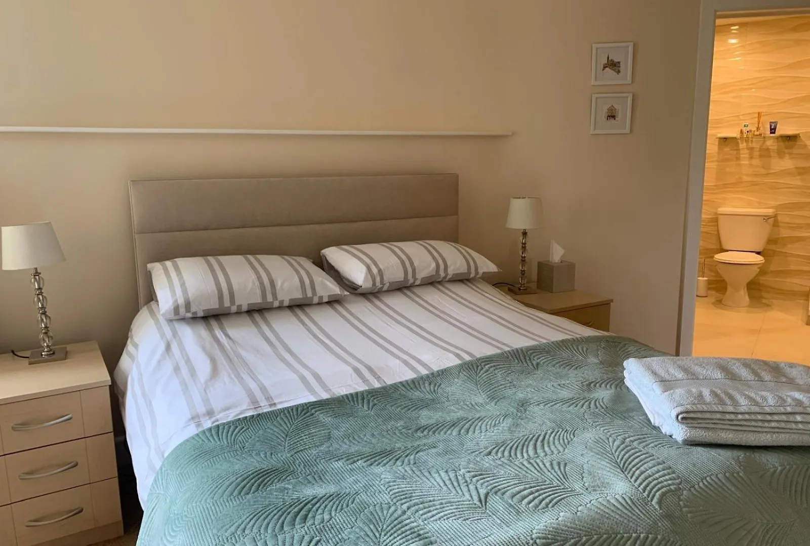 Mariasplace Cork Daire